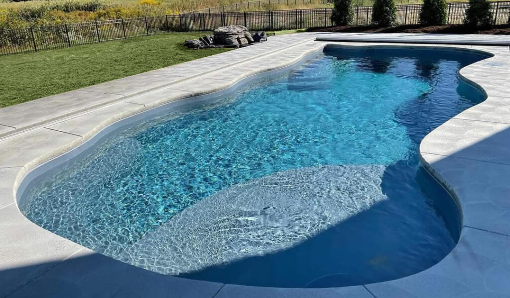 Long Island best fiberglass inground pools
