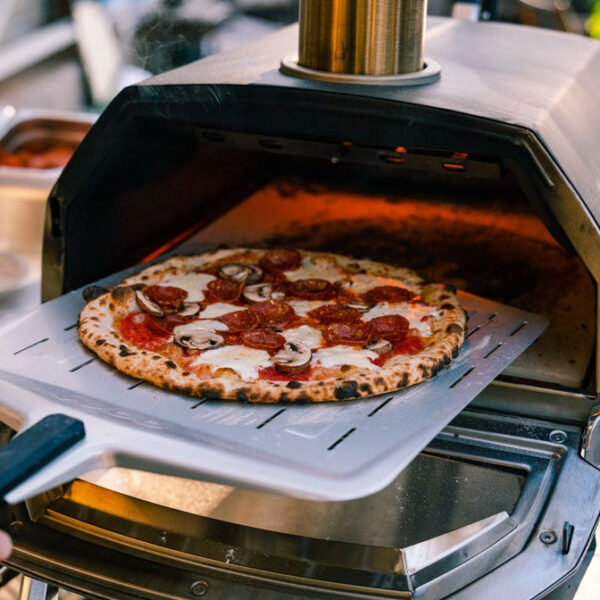 Ooni Karu 16 Multi-Fuel Pizza Oven - Image 8