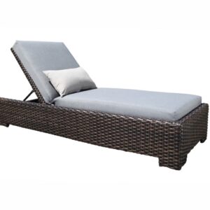 Deluxe Chaise Lounge