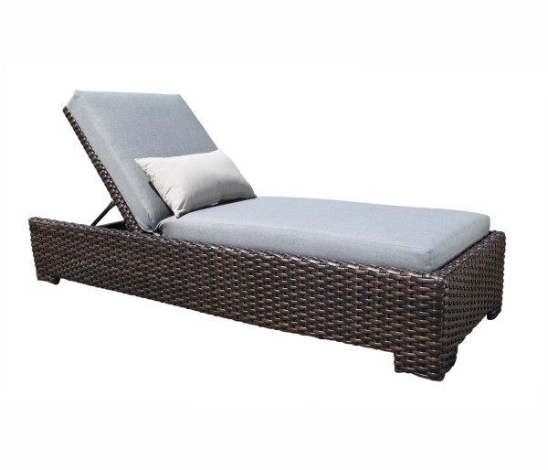 Deluxe Chaise Lounge