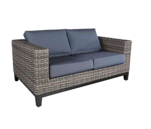 Naya Loveseat