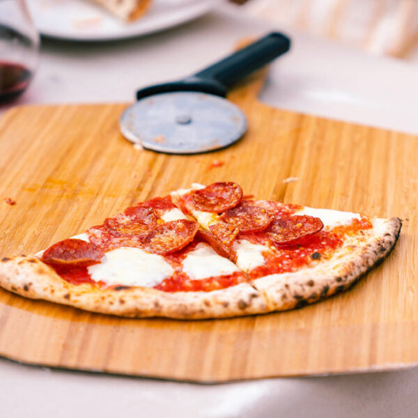 Ooni Bamboo 14" Pizza Peel & Serving Board - Image 3