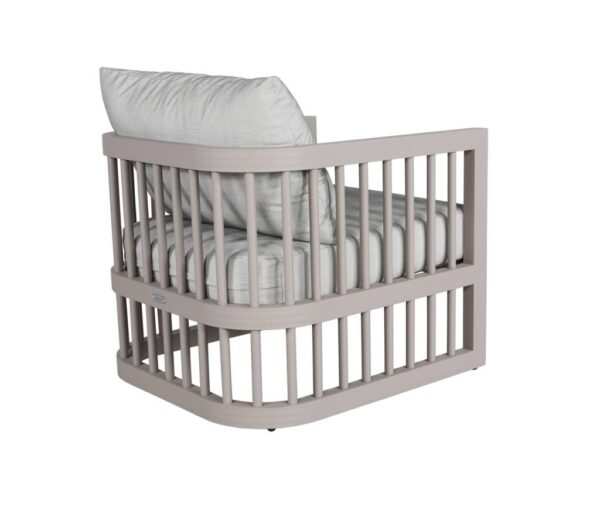 Una Deep Seating - Image 3